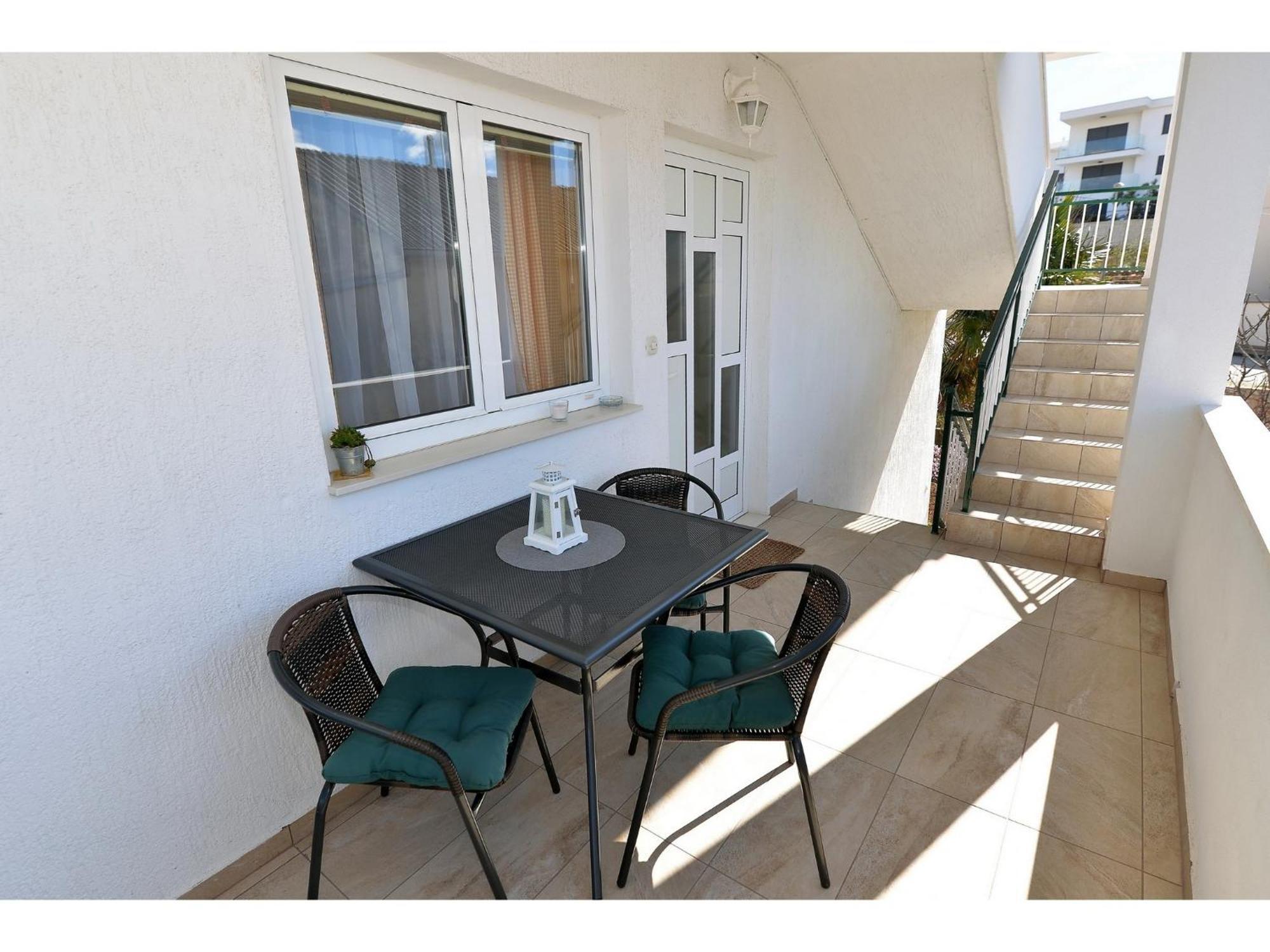 Apartments Kostelic Murter Oda fotoğraf
