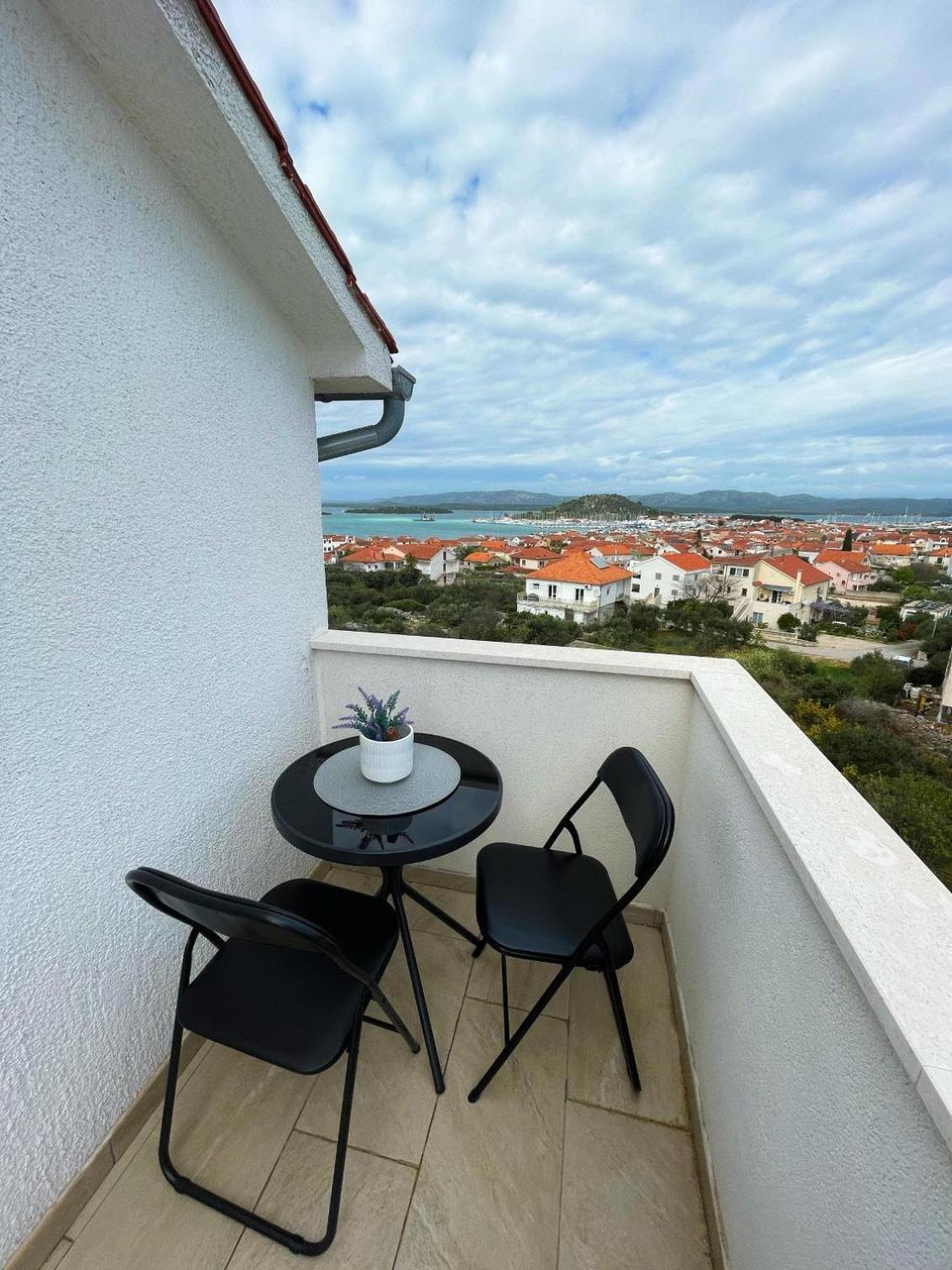 Apartments Kostelic Murter Dış mekan fotoğraf