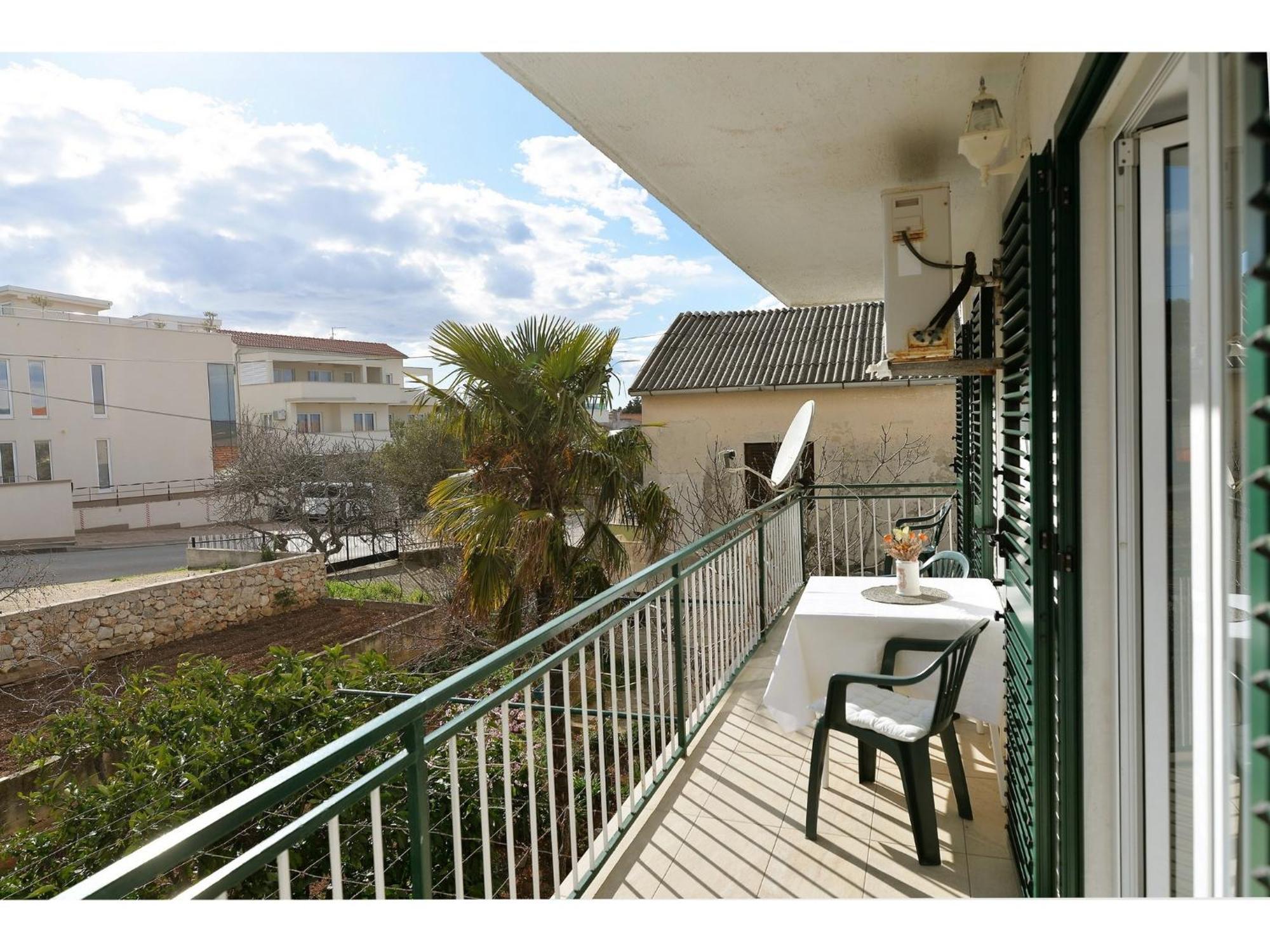 Apartments Kostelic Murter Oda fotoğraf